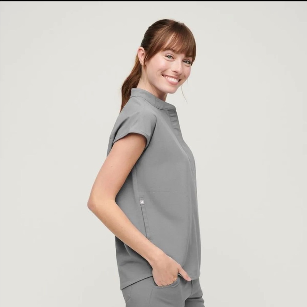 FIGS Rafaela Oversized Scrub Top